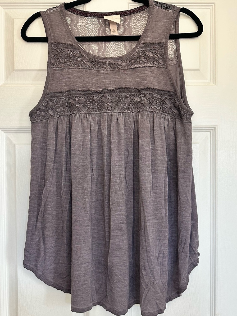 Knox Rose Lace Yoke Sleeveless Tank - Mauve